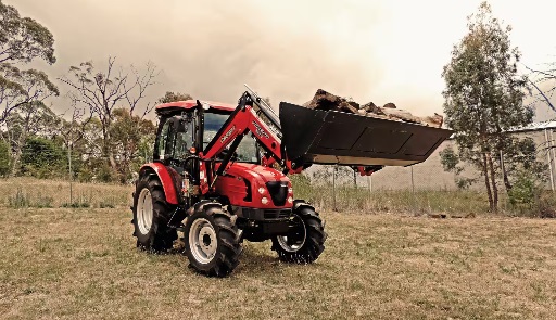 images/Case IH Farmall B Series tractor Price.jpg